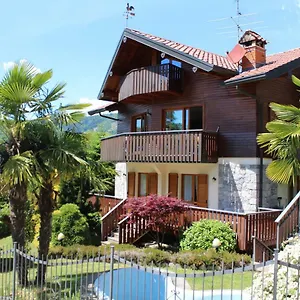 https://villa-a-serina.it-lombardy.com