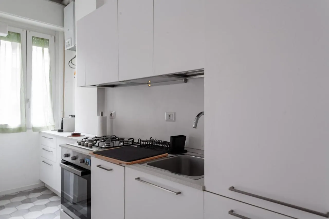 Bnbutler - Casa Lario - Isola District Milán Apartmán